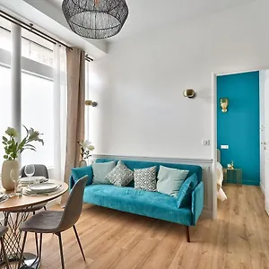  Appartement Newly Renovated ! Stunning 2br In The Heart Of 15 France